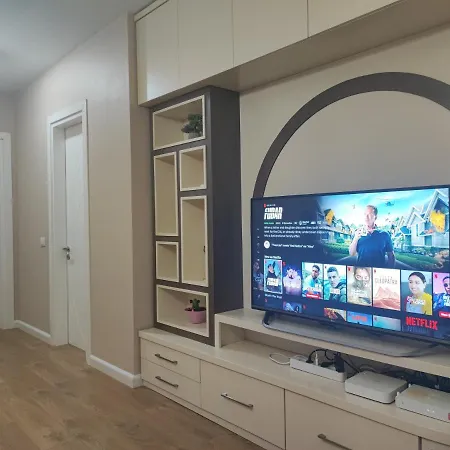 Апартаменты New Bazaar-apartment 1 *